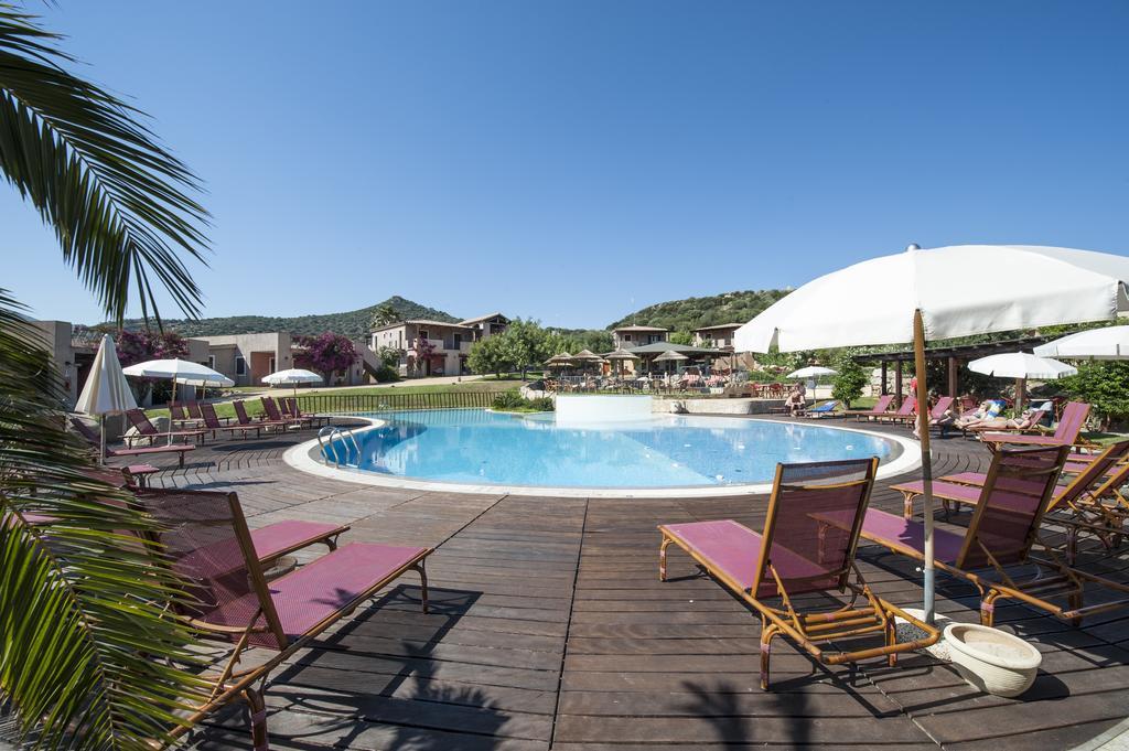 וילסימיוס S'Incantu Resort מראה חיצוני תמונה